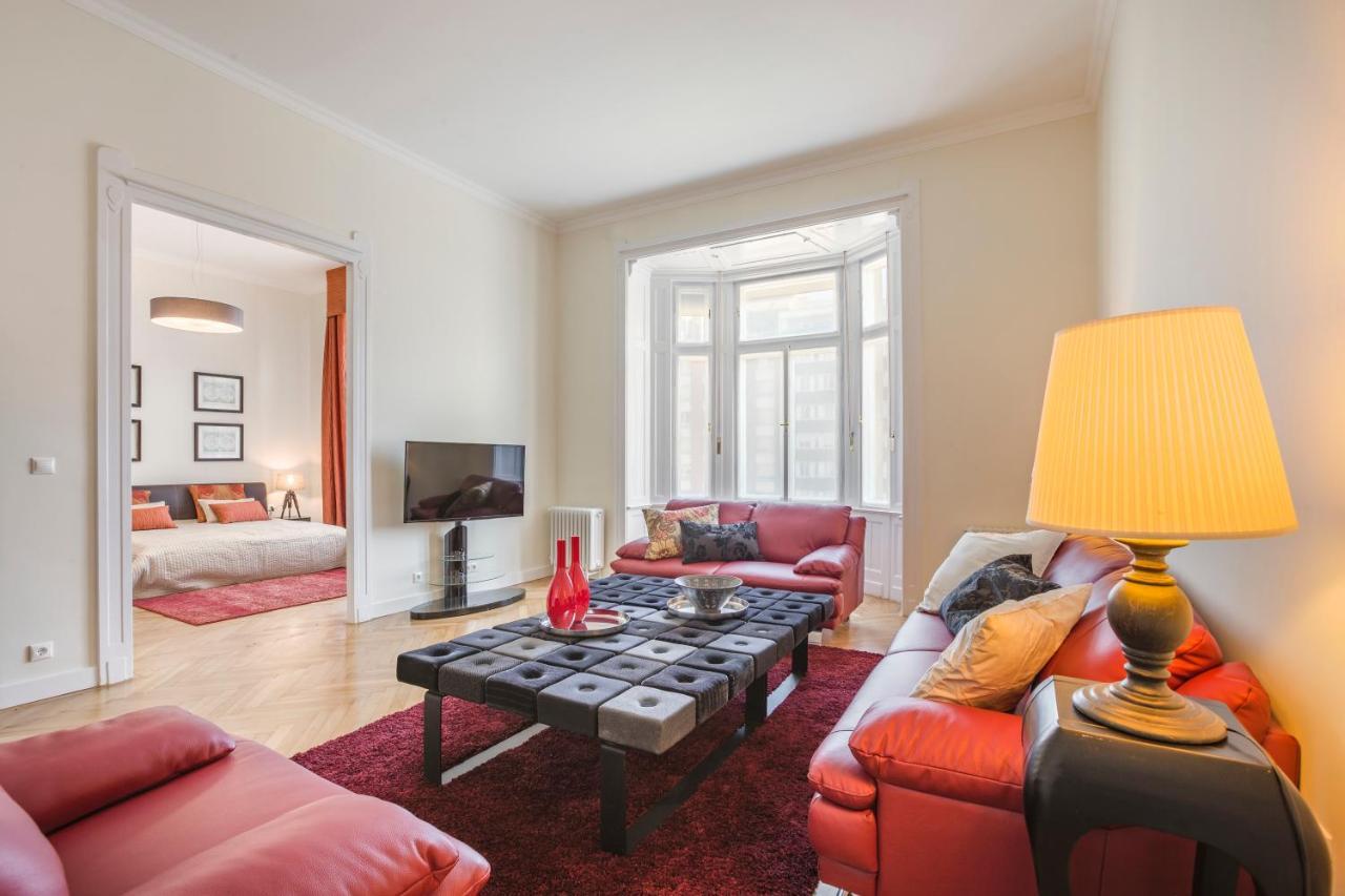 Modernized Unique Huge Central Apartment On 135Sqm Budapeşte Dış mekan fotoğraf